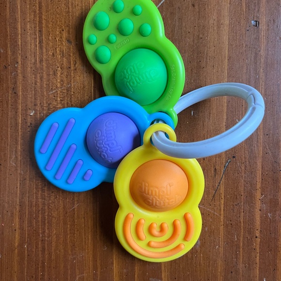 Baby Pop Key Ring - Picture 2 of 2